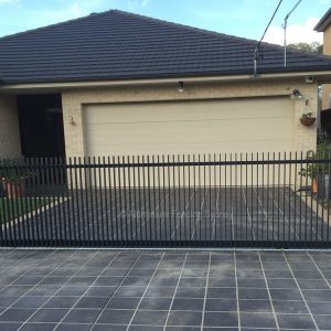 Aluminium Fencing Sydney 3D vertical slat automatic sliding gate