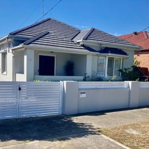 Aluminium Fencing Sydney - Face welded horizontal slat gates and short panels