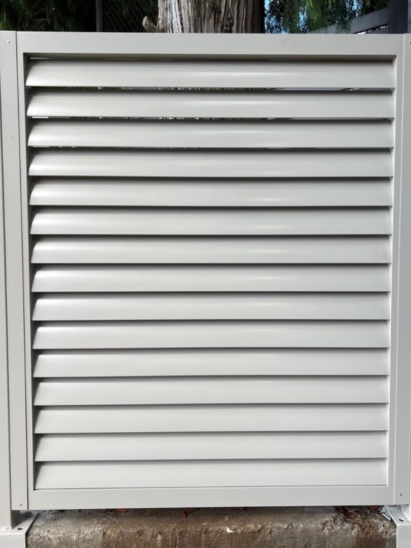 Aluminium Fencing Sydney - Horizontal louvres