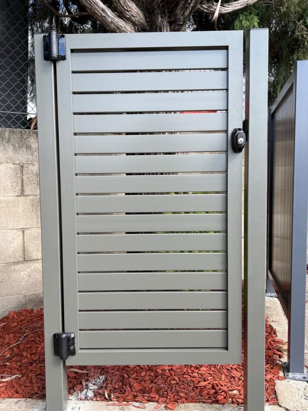 Aluminium Fencing Sydney - Horizontal slat gate with PRO Lock