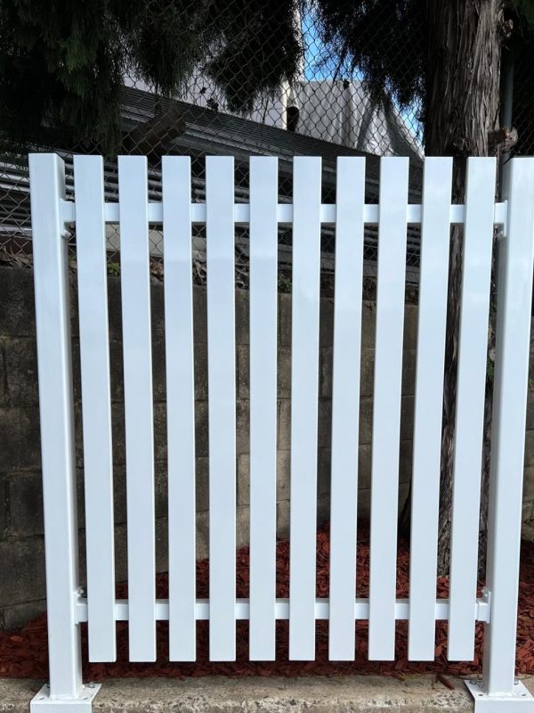 Aluminium Fencing Sydney - Flat head pickets